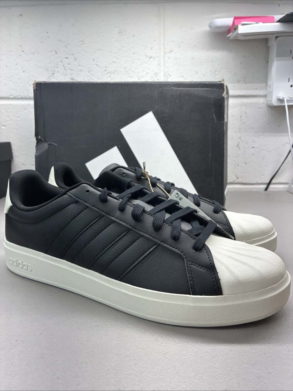 Adidas Men’s Shoes Streettalk 11.5 Lace Up Black White Casual JP8278